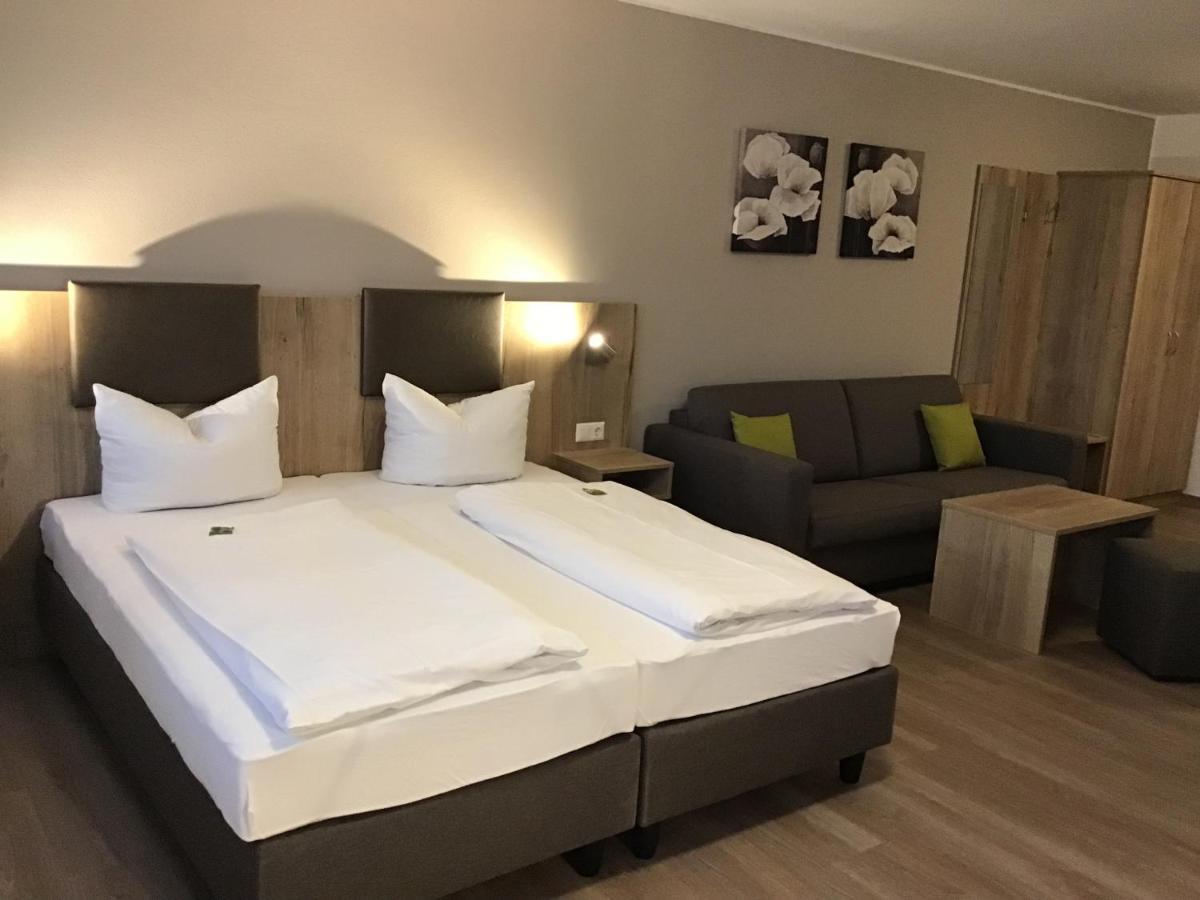 Gasthof Hotel Esterer Rosenheim Eksteriør bilde