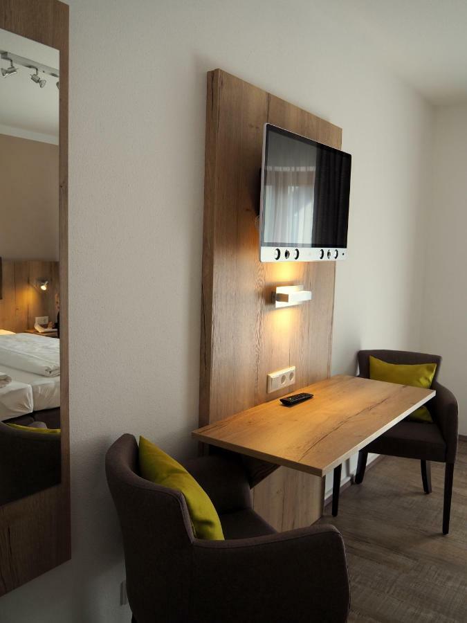 Gasthof Hotel Esterer Rosenheim Eksteriør bilde
